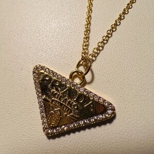 Gold Pendant Necklace